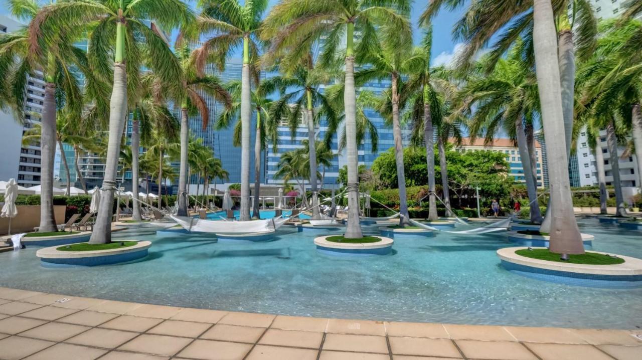 Spacious 2 Bedroom 2 Bath & Studio Suites In The Four Seasons Hotel Miami High Floors Экстерьер фото