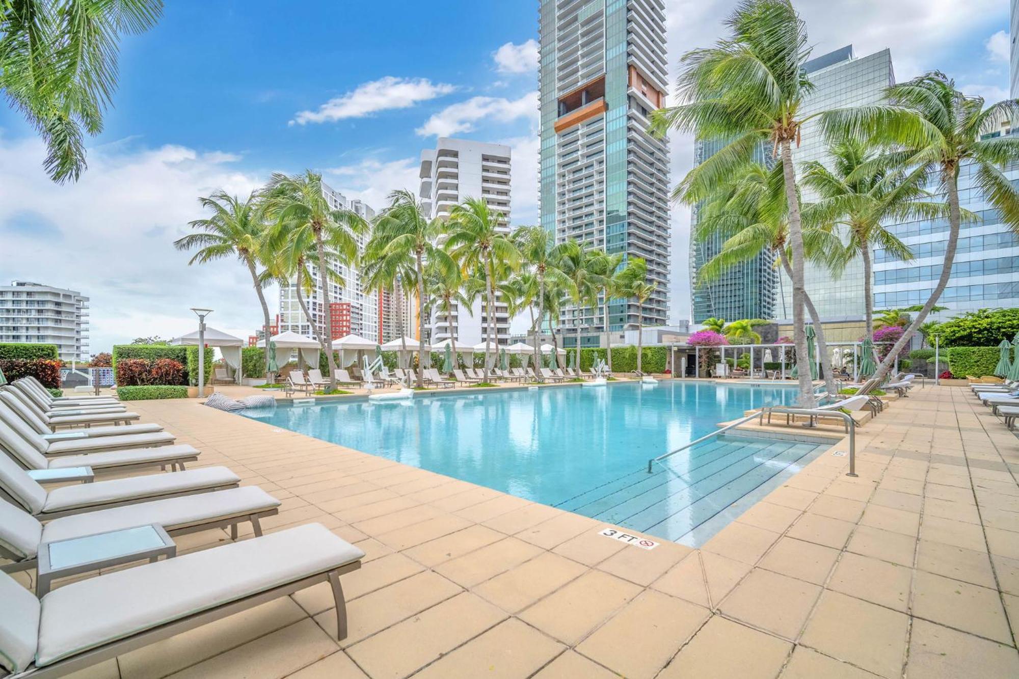 Spacious 2 Bedroom 2 Bath & Studio Suites In The Four Seasons Hotel Miami High Floors Экстерьер фото